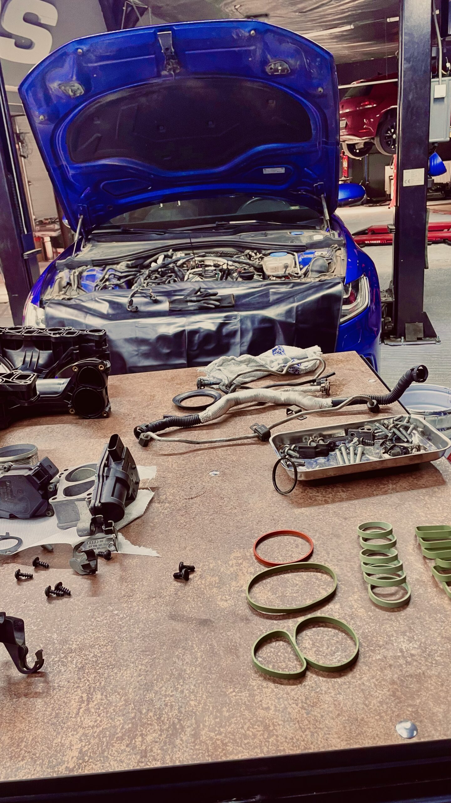 dekarbonizácia, oriešková dekarbonizácia, V6 tdi, čistý motor, walnut blaster
